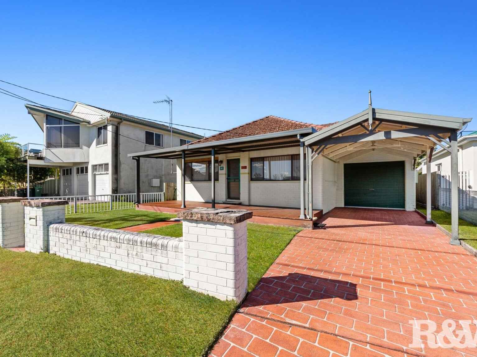 14 North Burge Road Woy Woy