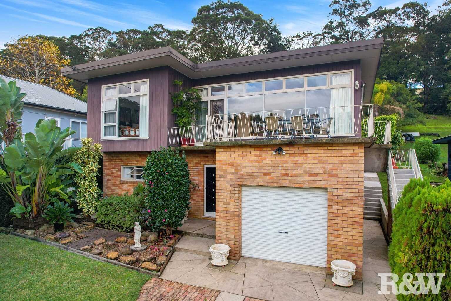 7 Scott Street Point Clare 7 Scott Street Point Clare