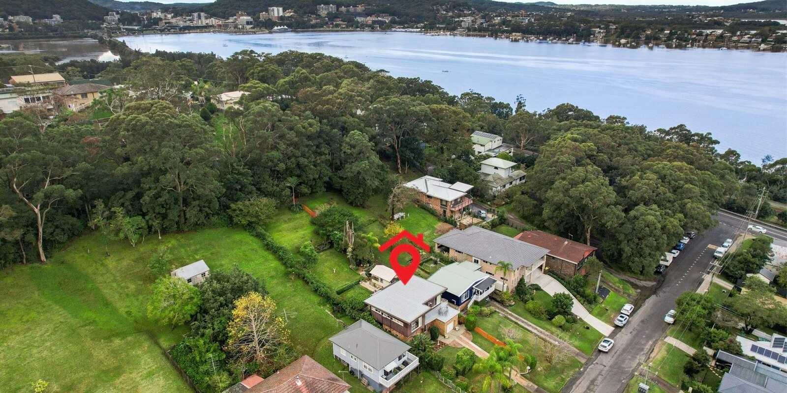 7 Scott Street Point Clare 7 Scott Street Point Clare