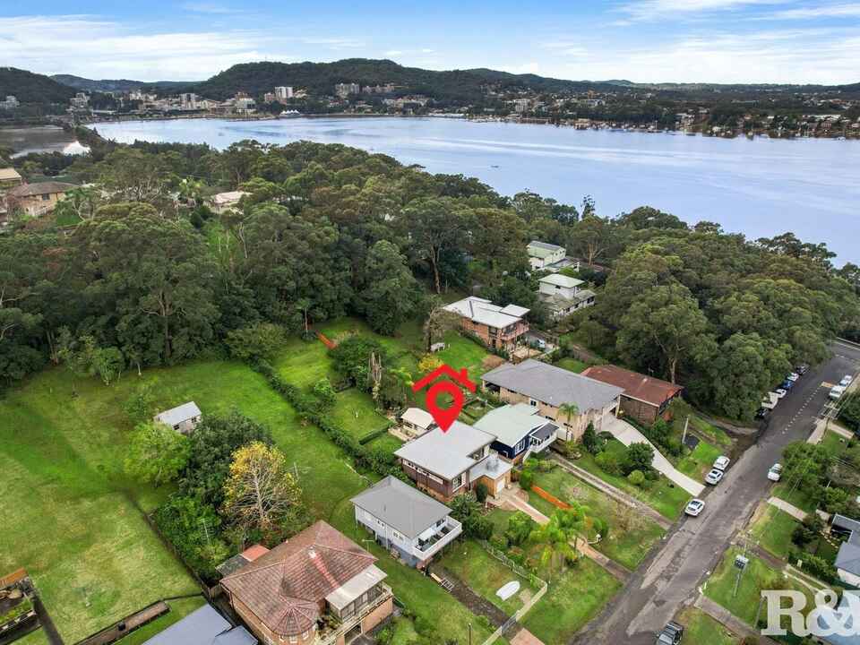 7 Scott Street Point Clare