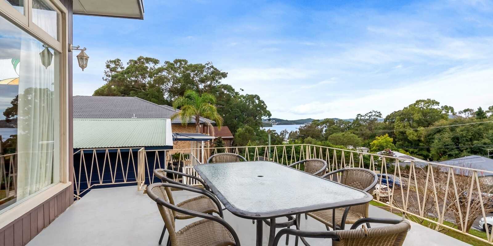 7 Scott Street Point Clare 7 Scott Street Point Clare