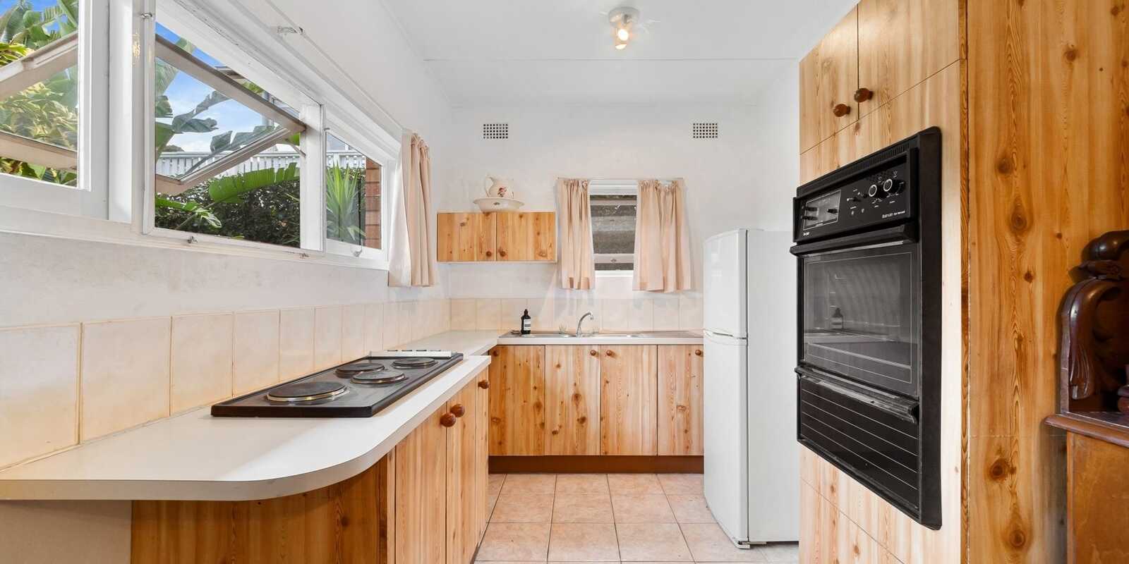 7 Scott Street Point Clare 7 Scott Street Point Clare