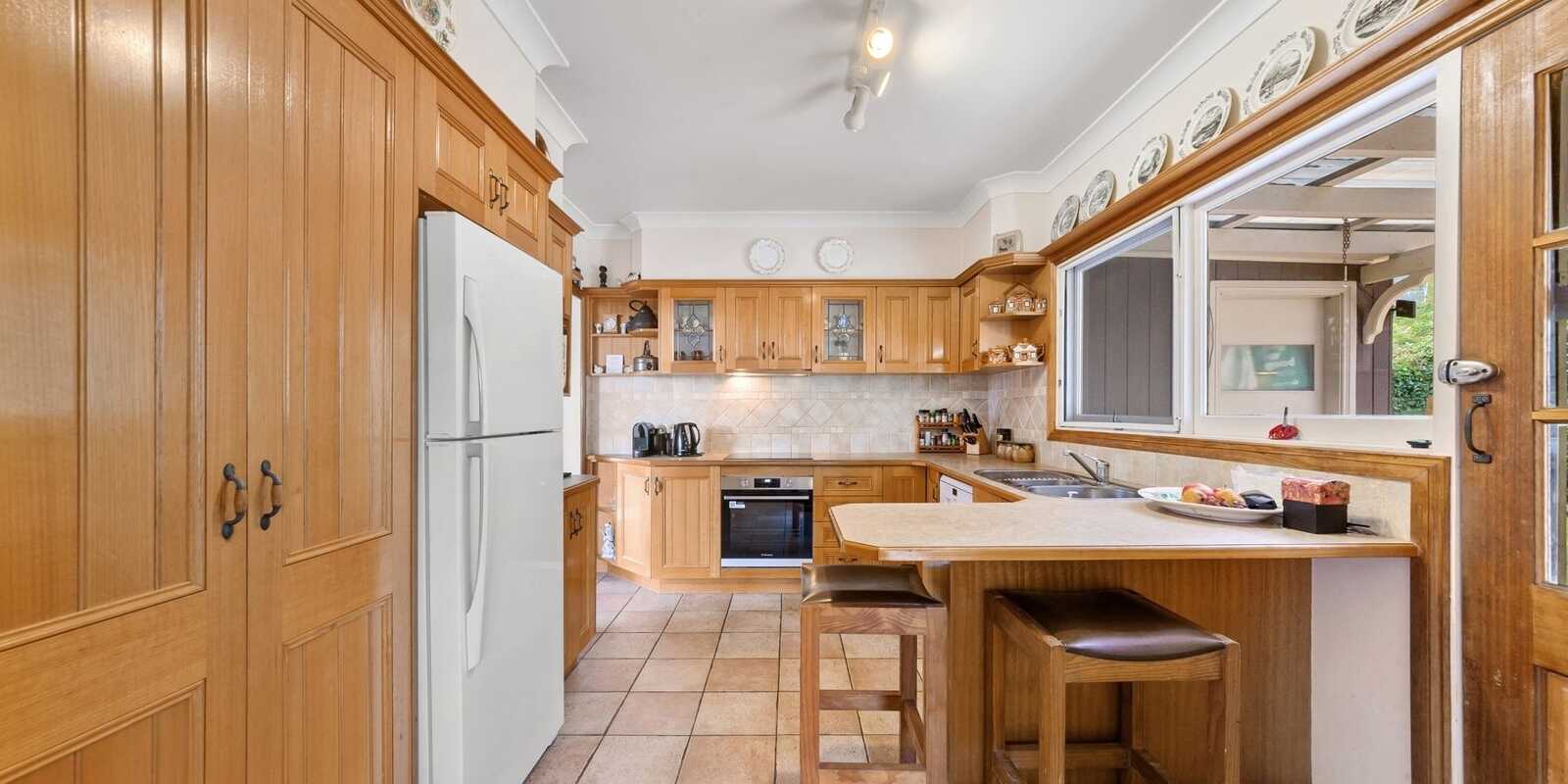 7 Scott Street Point Clare 7 Scott Street Point Clare