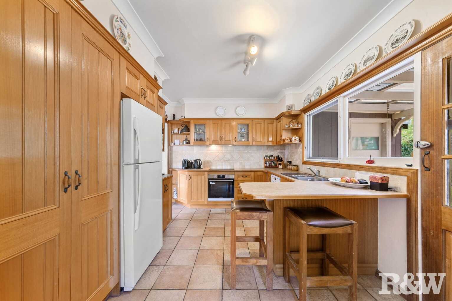 7 Scott Street Point Clare 7 Scott Street Point Clare