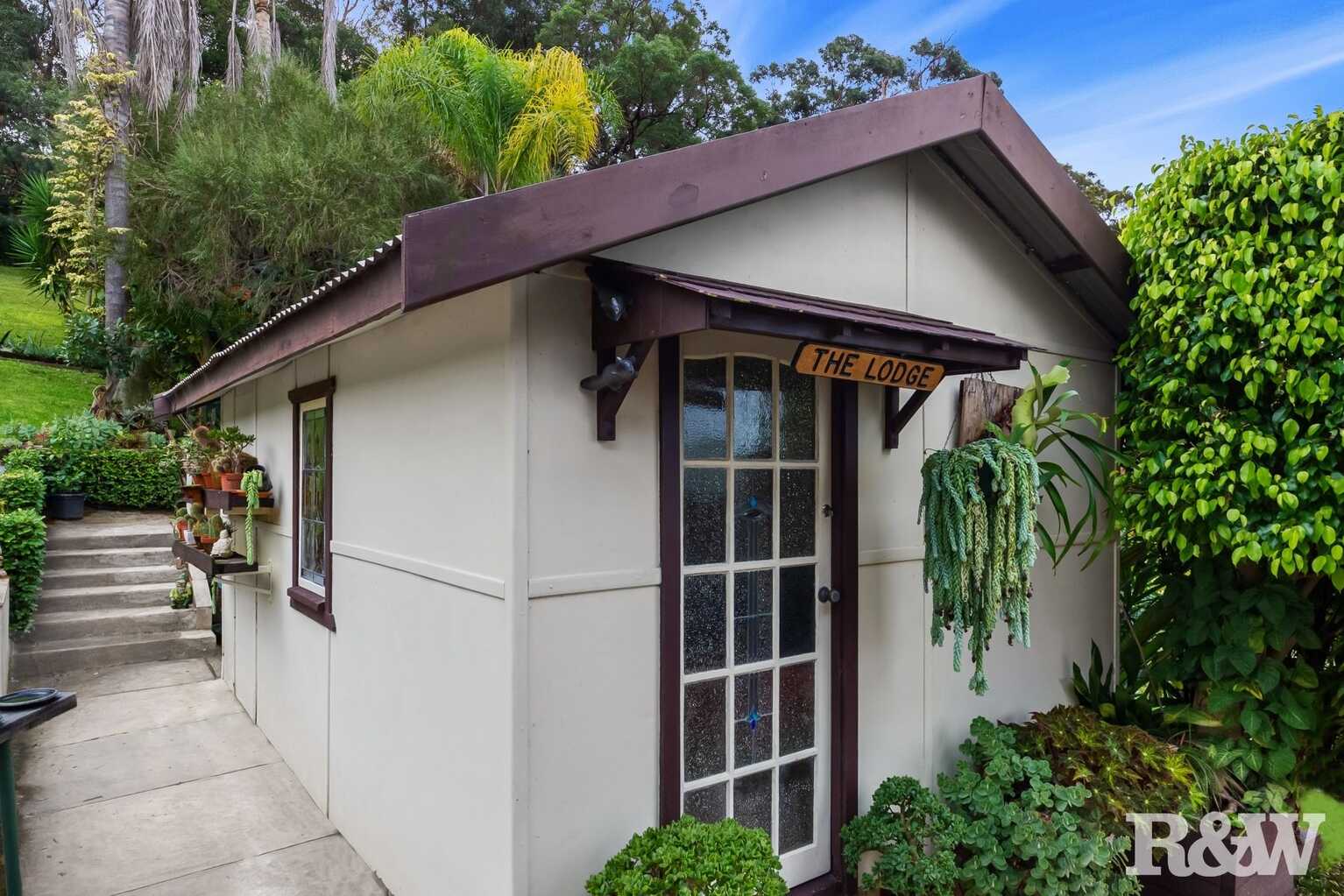 7 Scott Street Point Clare 7 Scott Street Point Clare