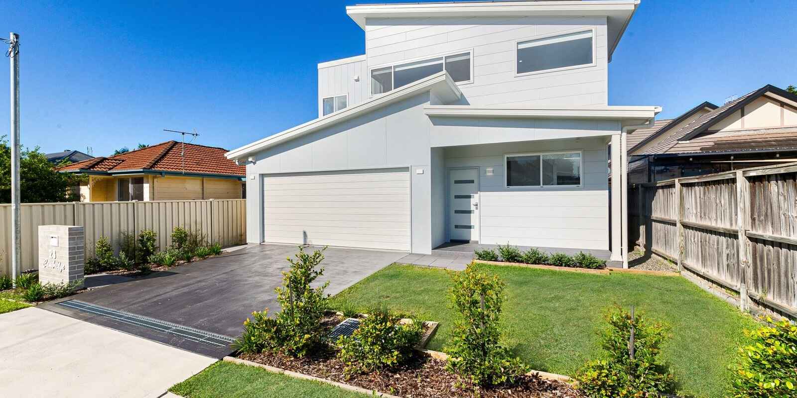 28 Cambridge Street Umina Beach 28 Cambridge Street Umina Beach