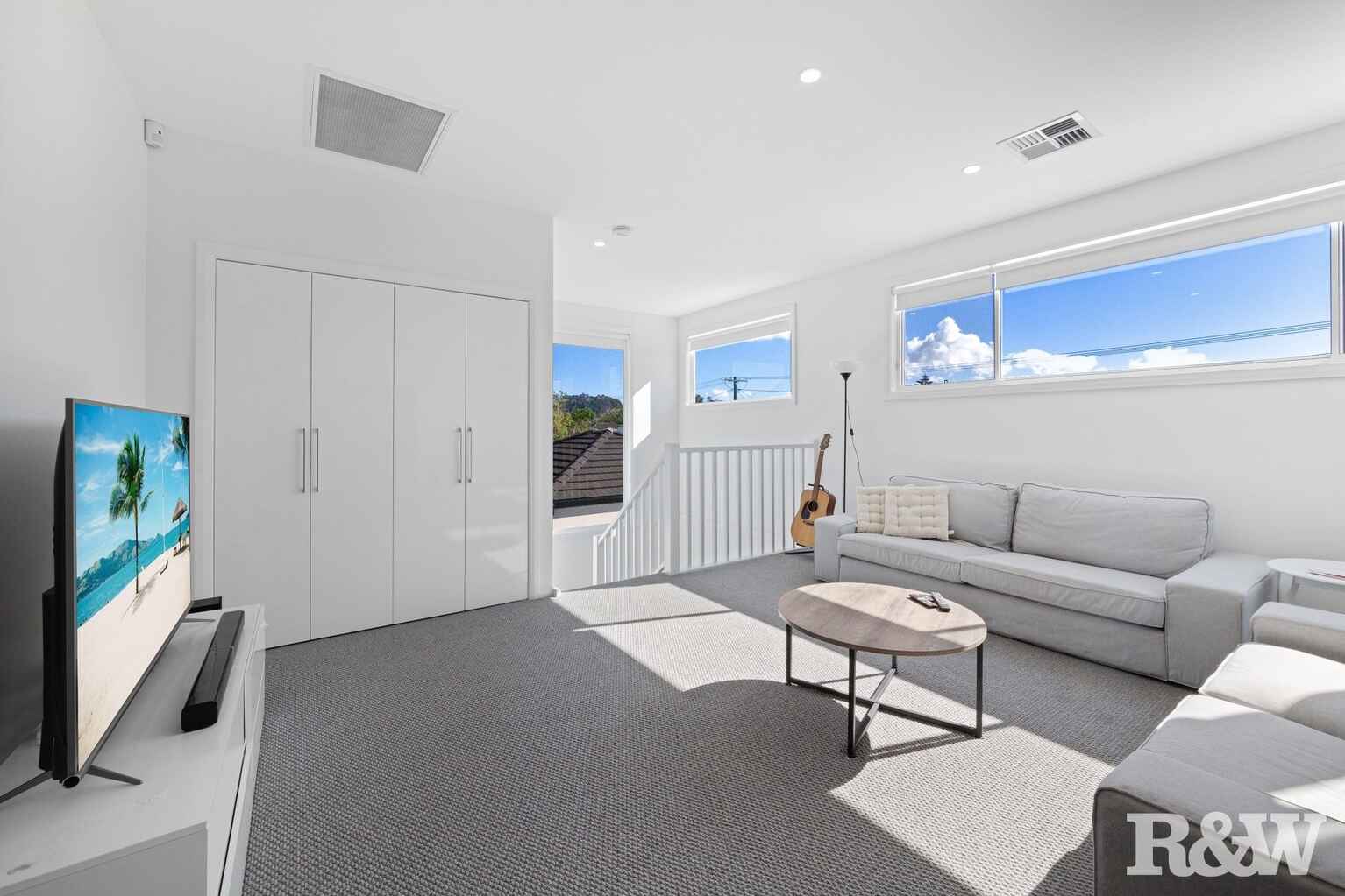 28 Cambridge Street Umina Beach 28 Cambridge Street Umina Beach