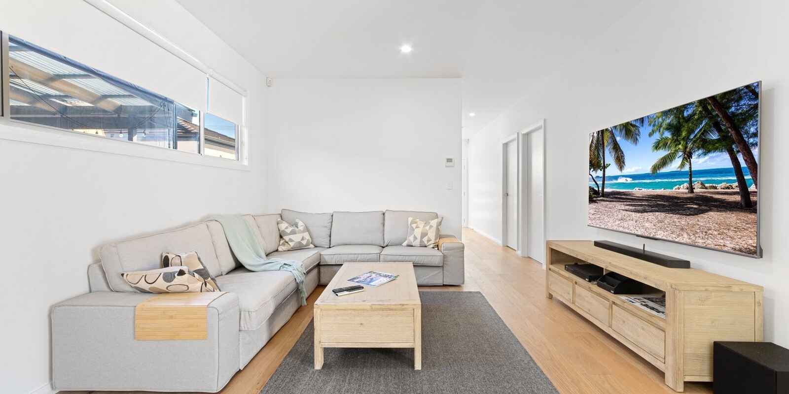 28 Cambridge Street Umina Beach 28 Cambridge Street Umina Beach