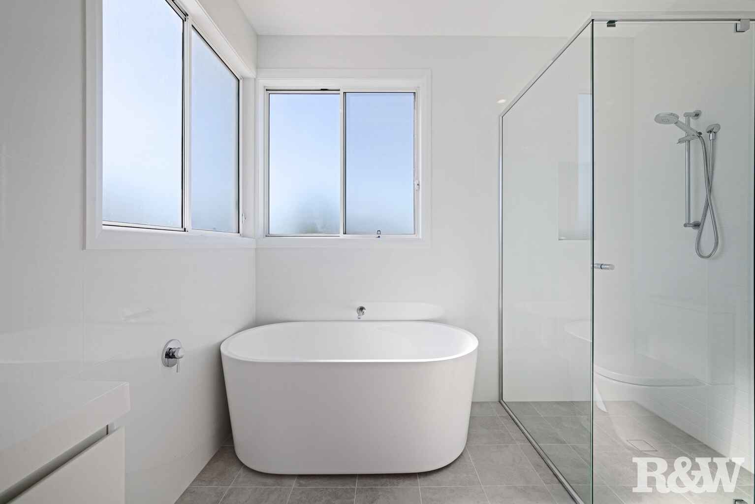 28 Cambridge Street Umina Beach 28 Cambridge Street Umina Beach