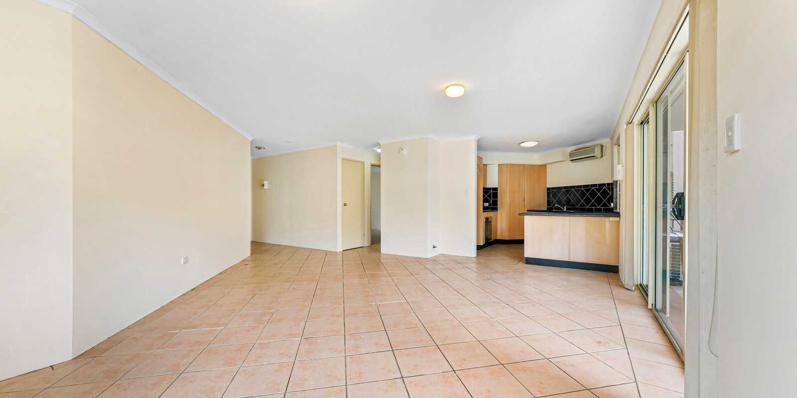 6/12-14 Hills Street Gosford
