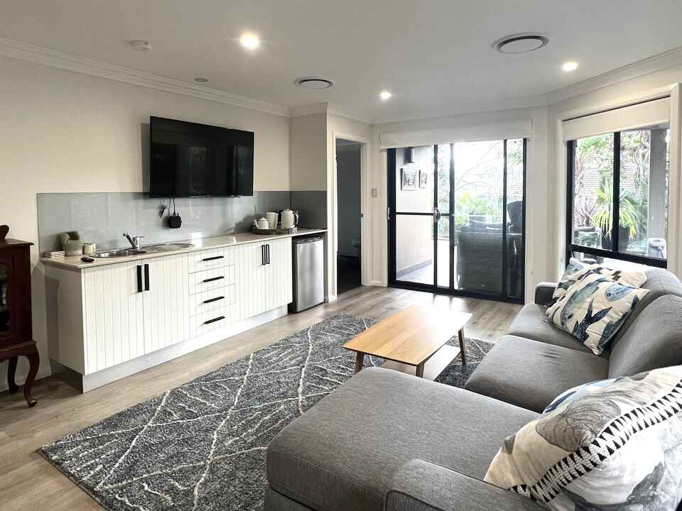 2/64 The Esplanade Ettalong Beach