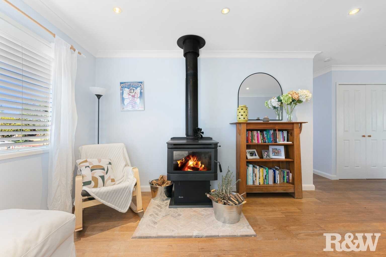 17 Carpenter Street Umina Beach 17 Carpenter Street Umina Beach