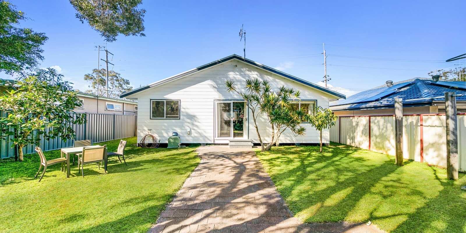 17 Carpenter Street Umina Beach 17 Carpenter Street Umina Beach