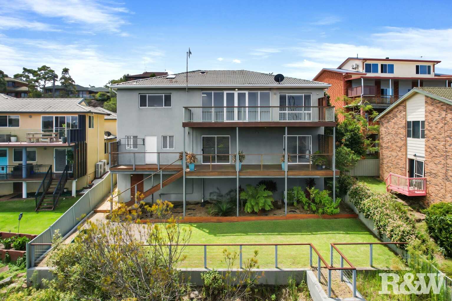 17 The Palisade Umina Beach