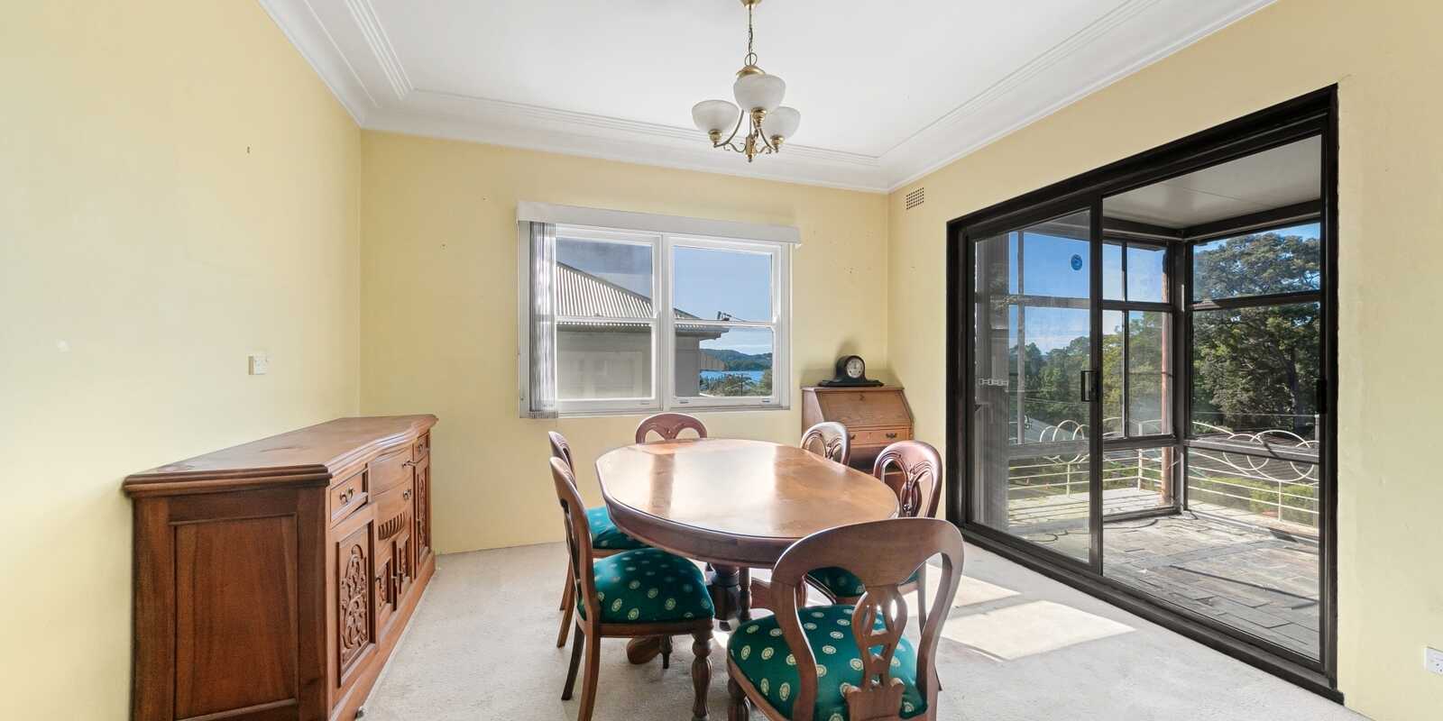 11 Scott Street Point Clare