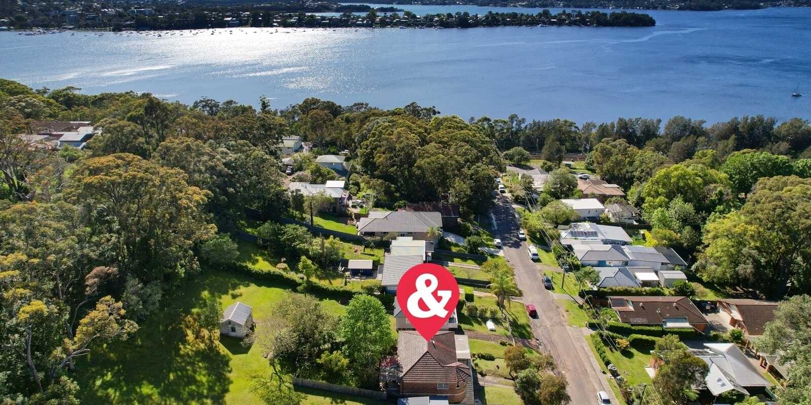11 Scott Street Point Clare