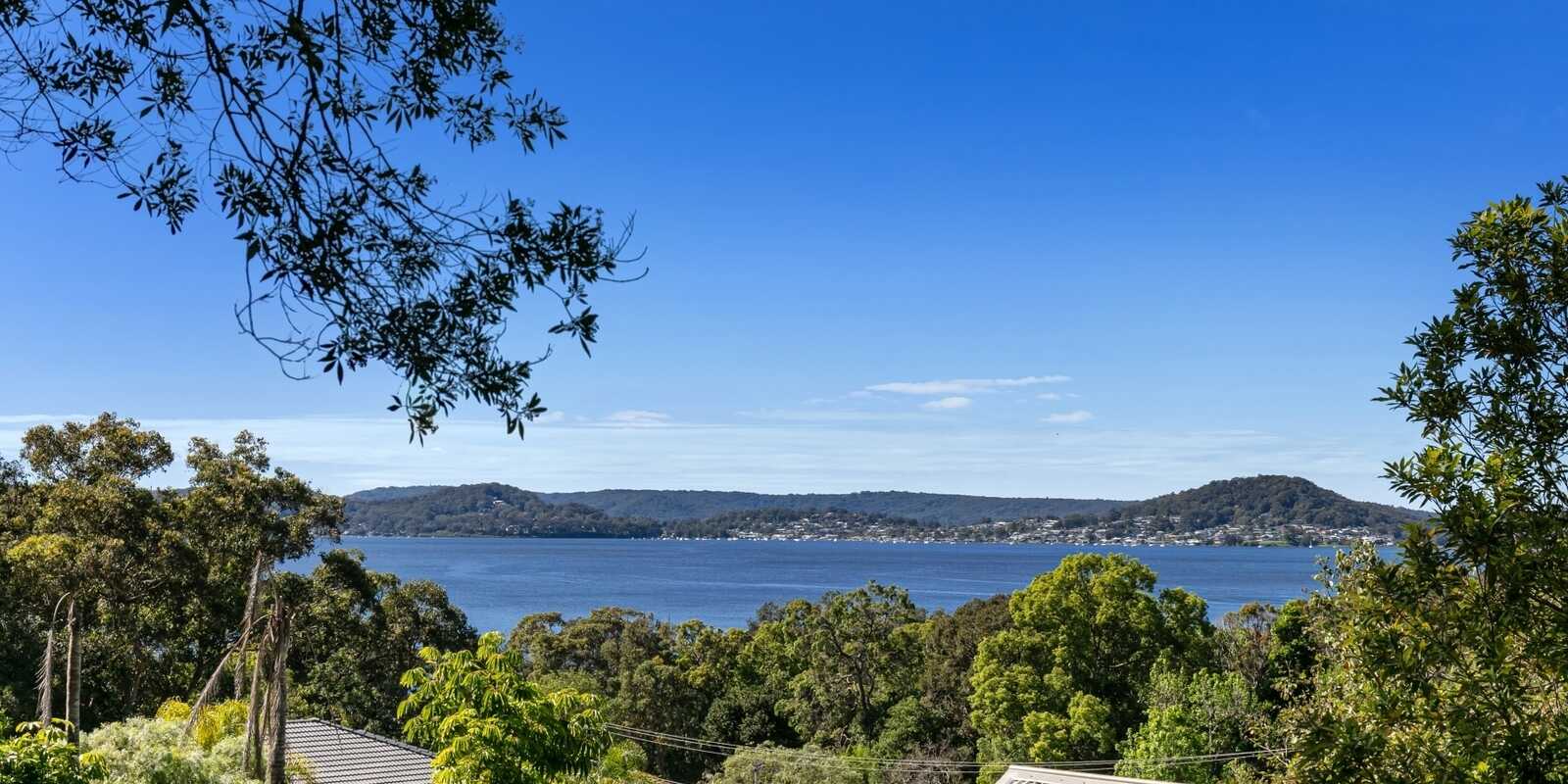 11 Scott Street Point Clare