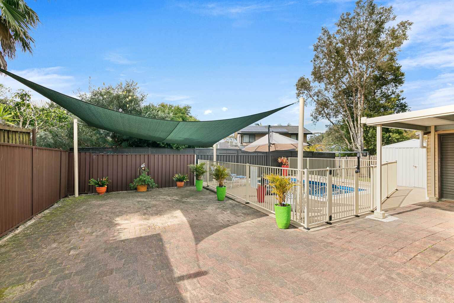 25 Shoalhaven Drive Woy Woy