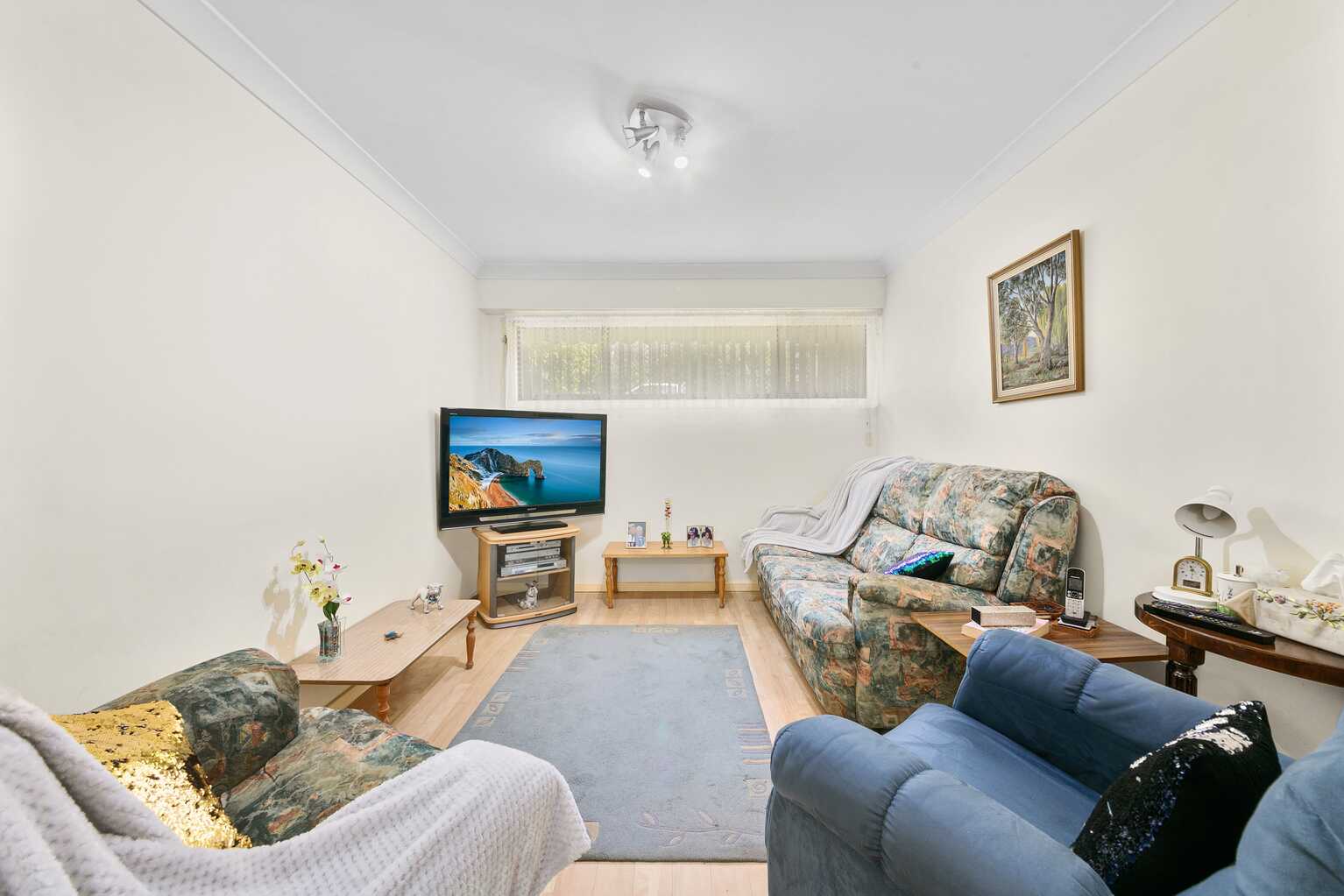 25 Shoalhaven Drive Woy Woy
