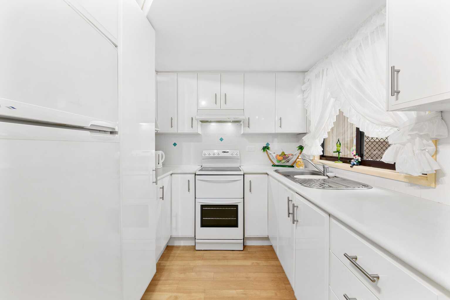 25 Shoalhaven Drive Woy Woy