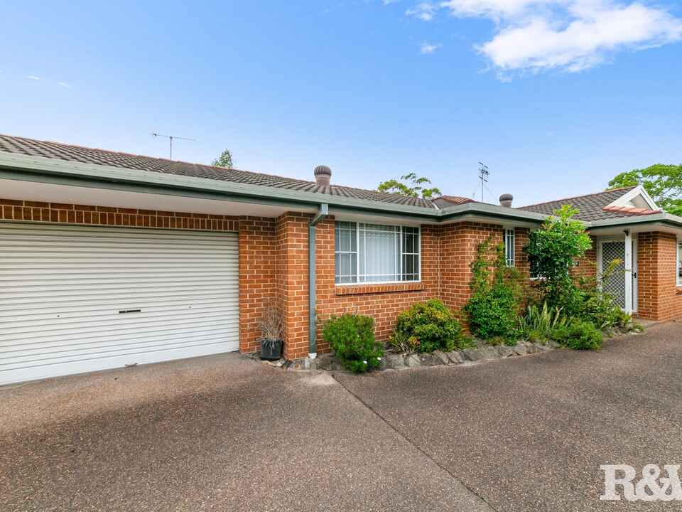 Villa For Sale 1/78 Beach Street Ettalong Beach