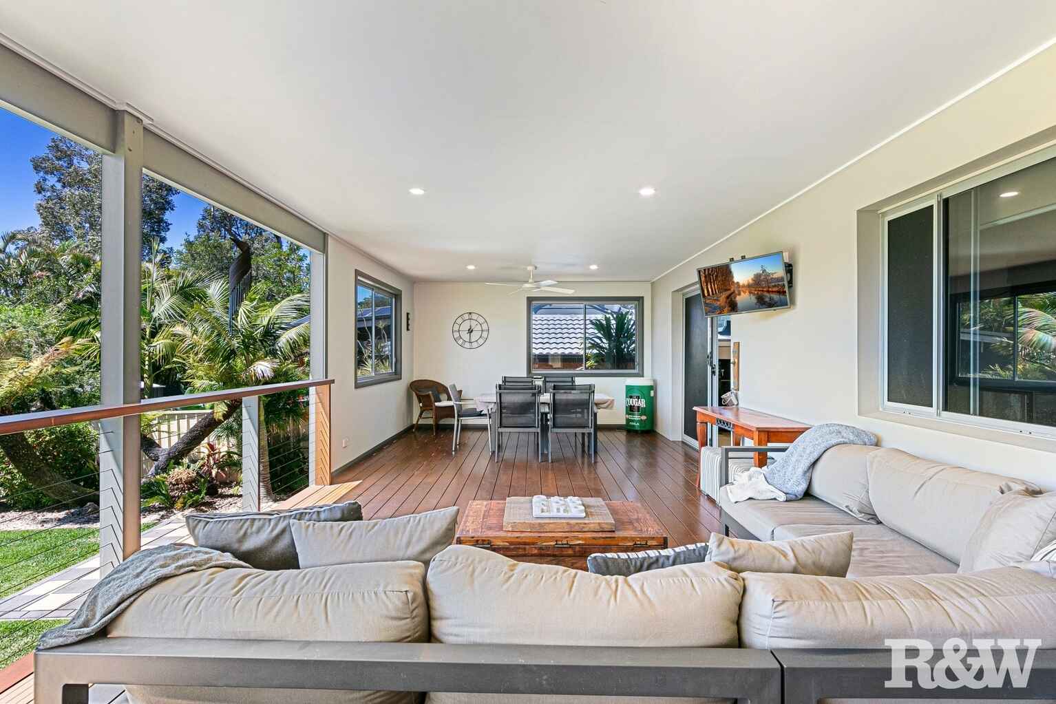 5 Welwyn Grove Point Clare 5 Welwyn Grove Point Clare