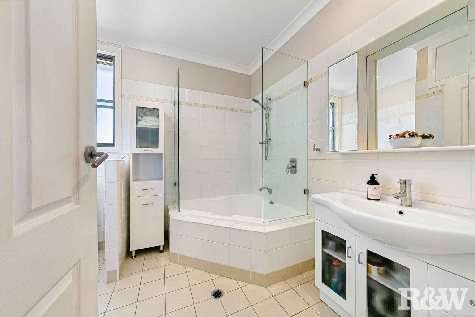 5 Welwyn Grove Point Clare 5 Welwyn Grove Point Clare