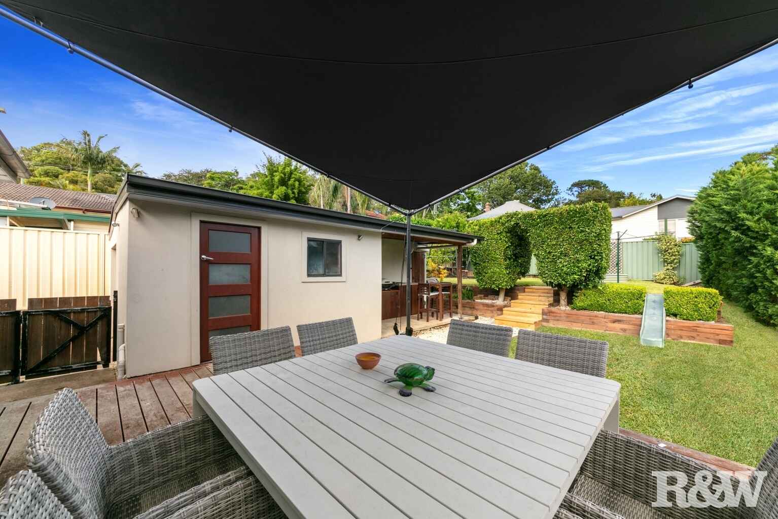 10 Collard Road Point Clare 10 Collard Road Point Clare