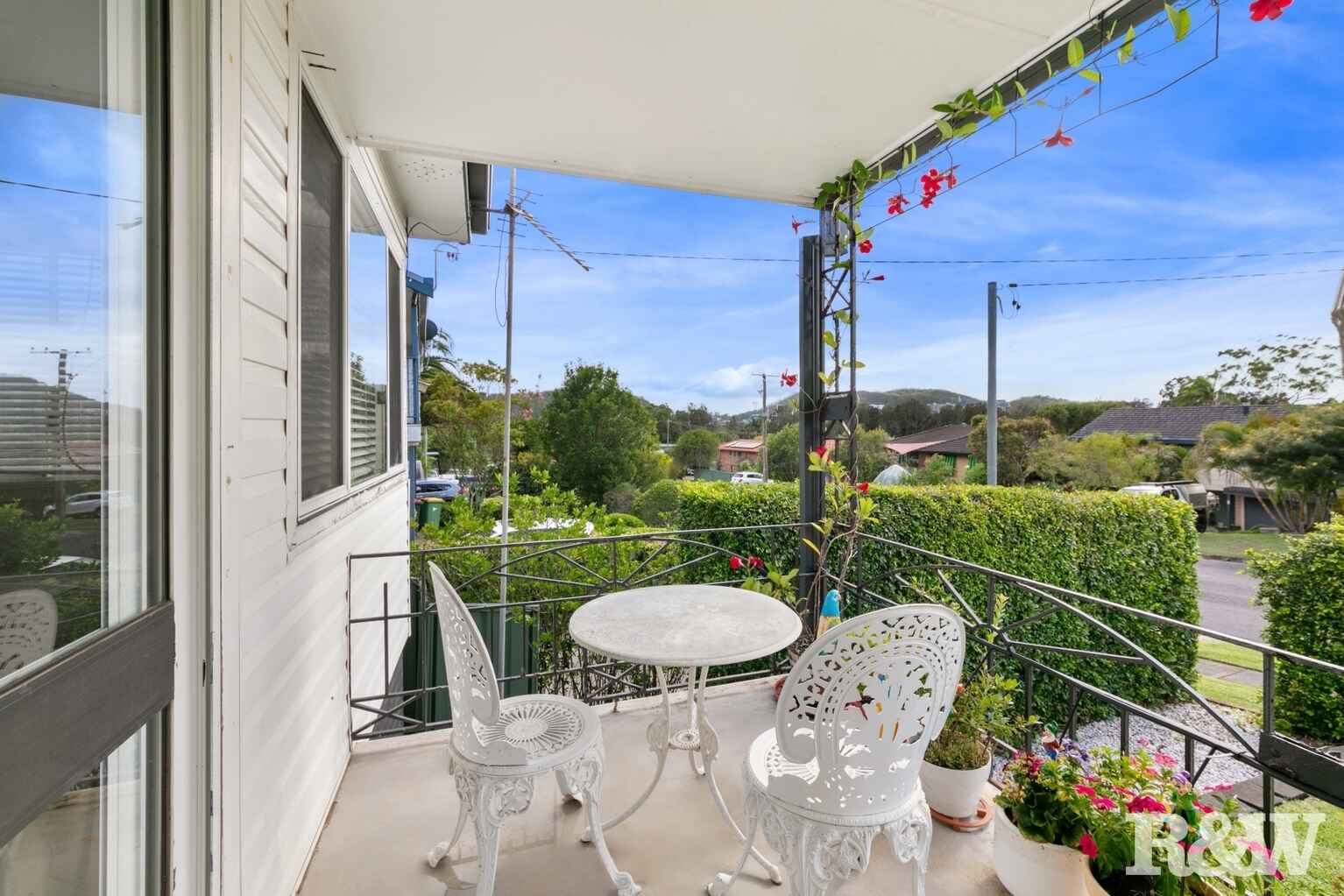 10 Collard Road Point Clare 10 Collard Road Point Clare