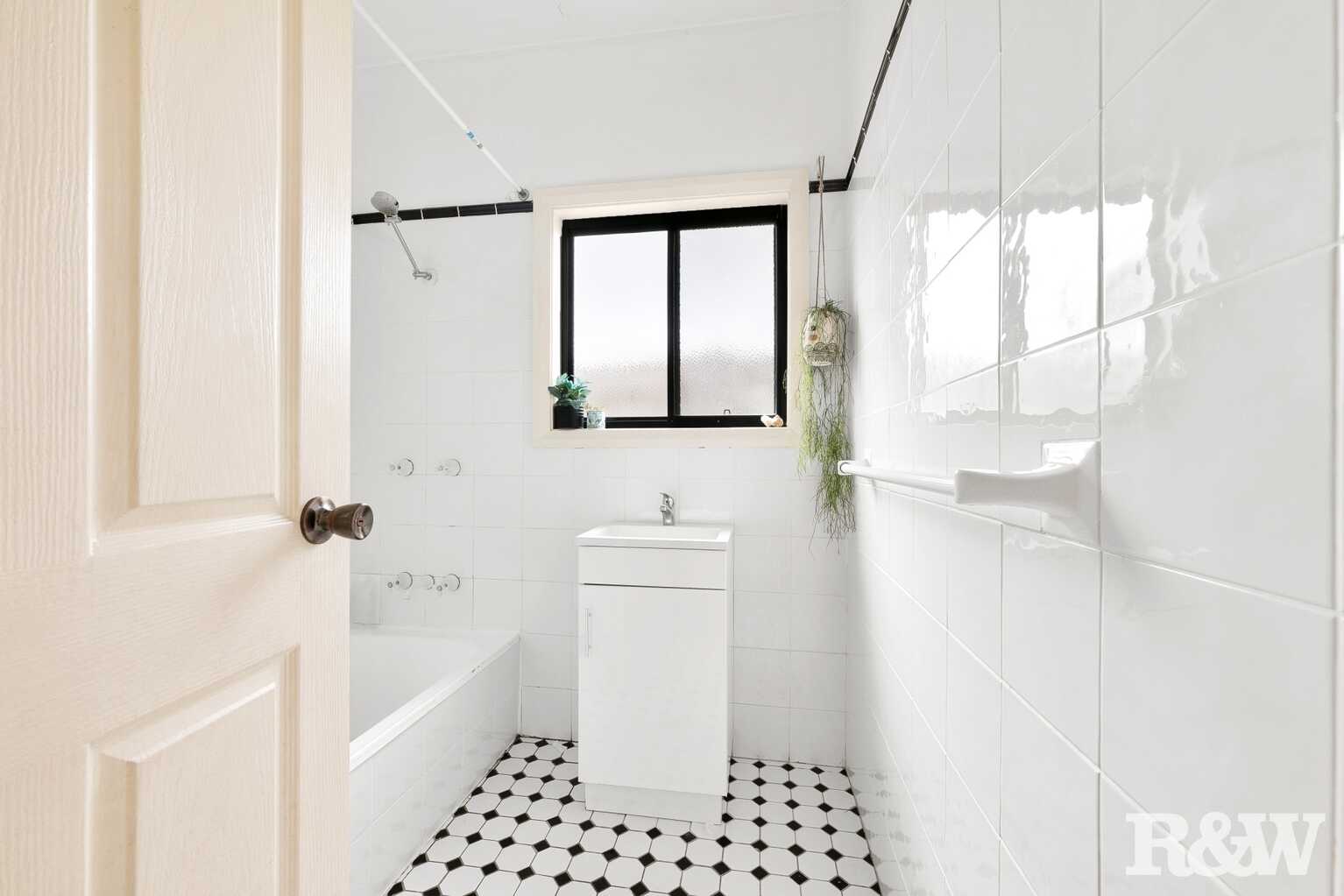 42 Terry Avenue Woy Woy 42 Terry Avenue Woy Woy