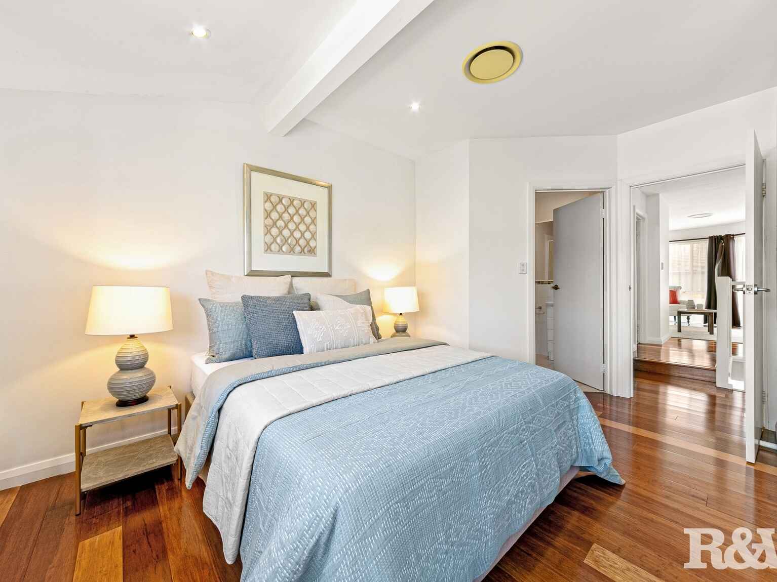 Townhouse For Lease 2/711 Rickard Road Empire Bay