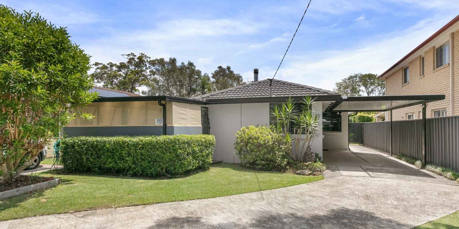 21 Crown Road Umina Beach 21 Crown Road Umina Beach