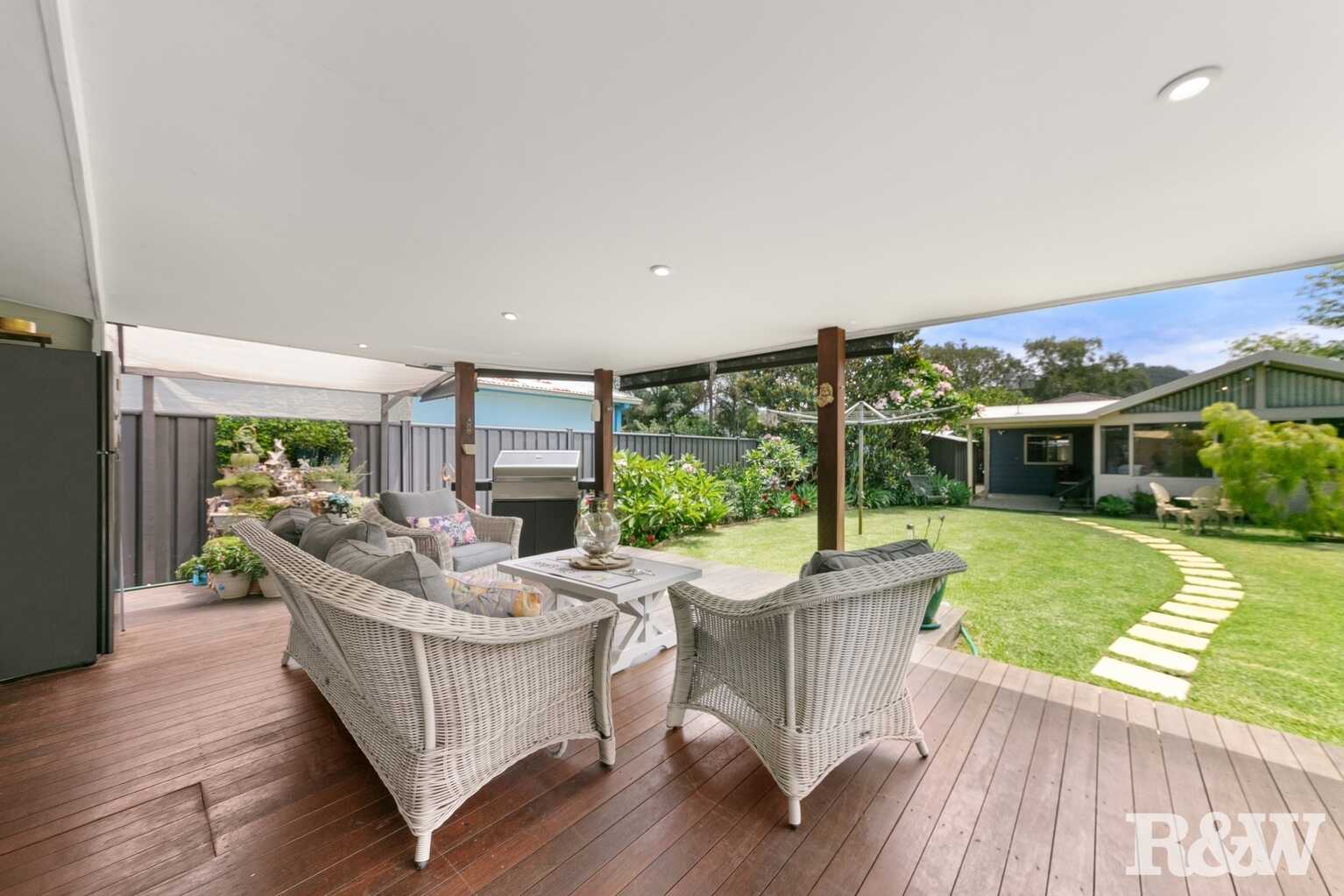 21 Crown Road Umina Beach 21 Crown Road Umina Beach