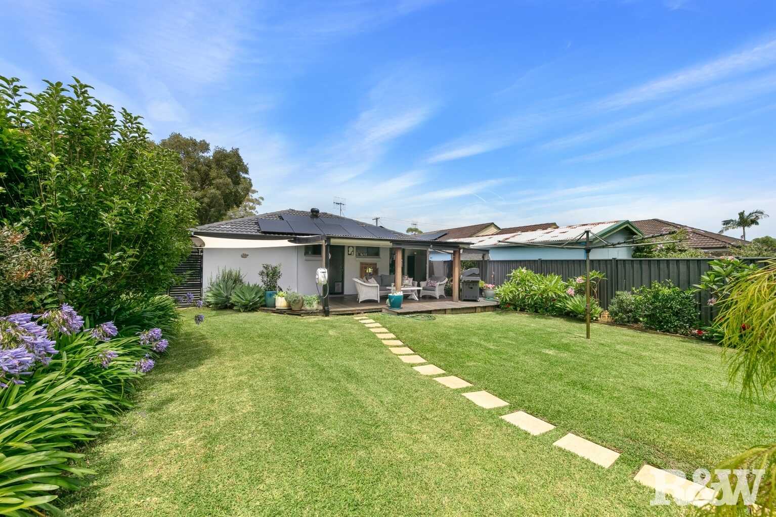 21 Crown Road Umina Beach 21 Crown Road Umina Beach