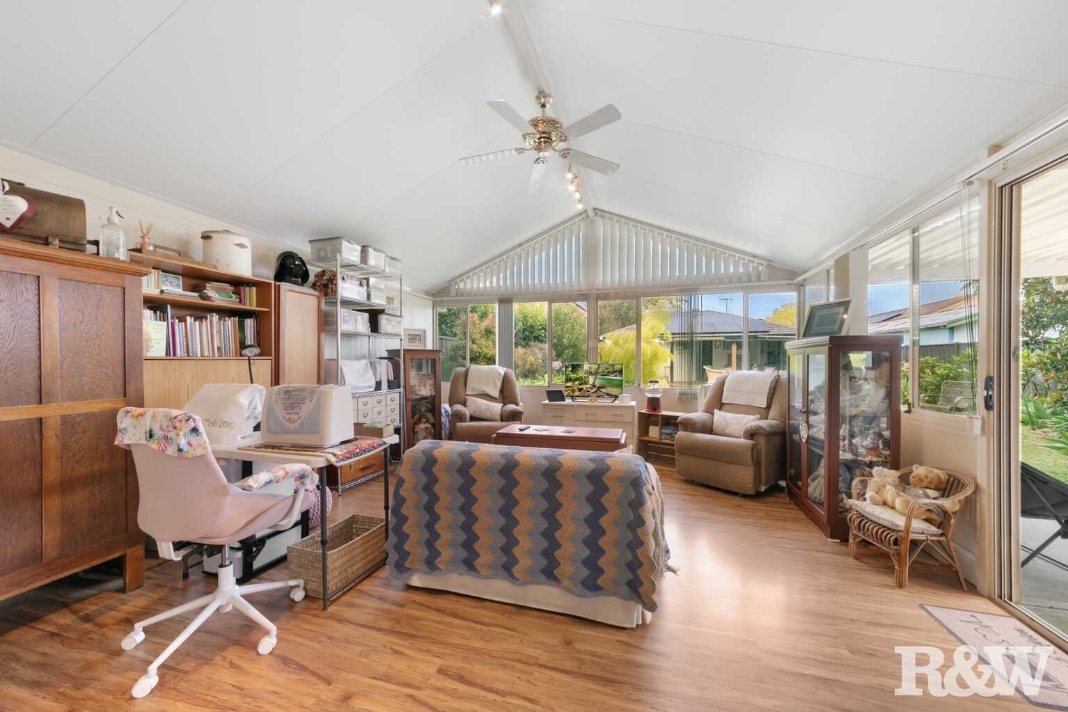 21 Crown Road Umina Beach 21 Crown Road Umina Beach