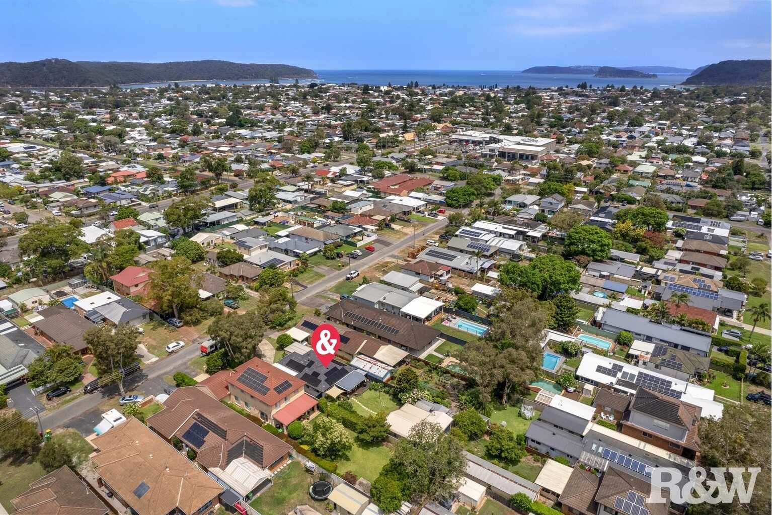 21 Crown Road Umina Beach 21 Crown Road Umina Beach
