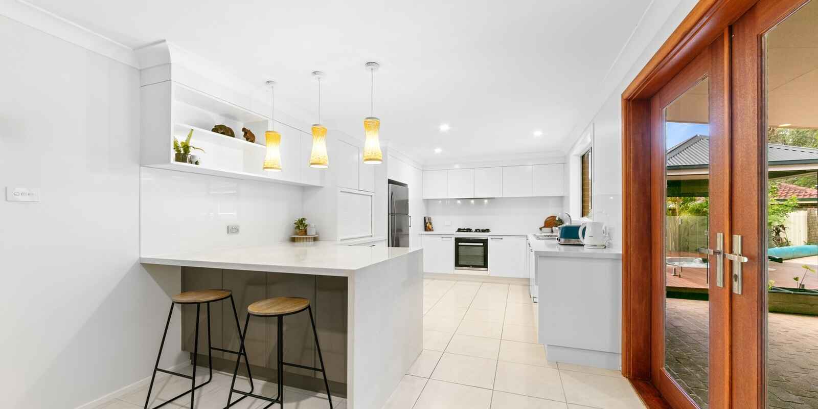 4 Mckellar Close Point Clare 4 Mckellar Close Point Clare