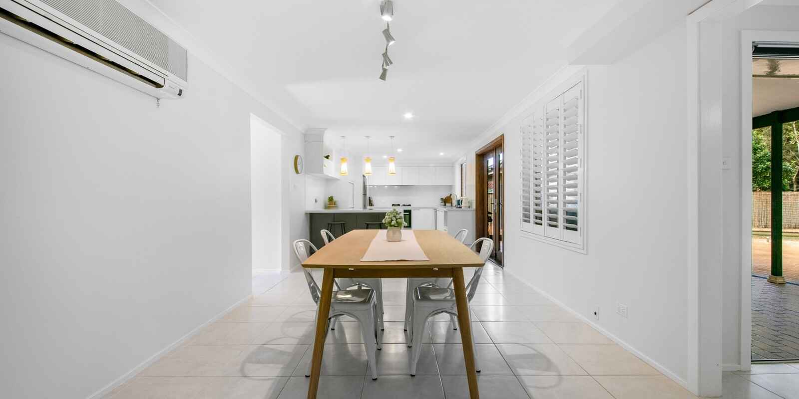 4 Mckellar Close Point Clare 4 Mckellar Close Point Clare