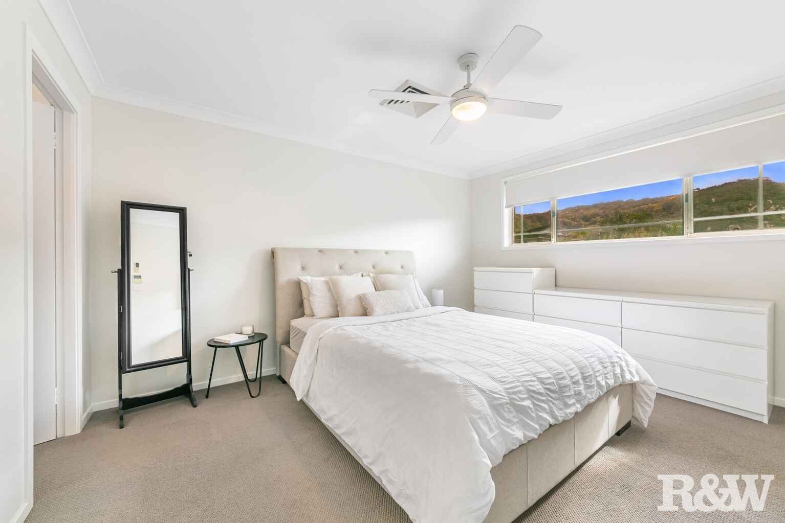 4 Mckellar Close Point Clare 4 Mckellar Close Point Clare