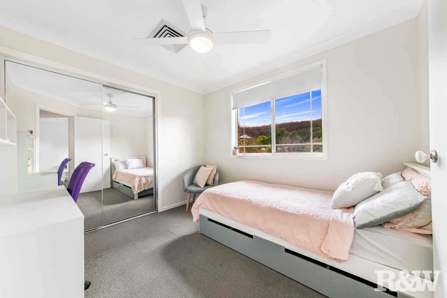 4 Mckellar Close Point Clare 4 Mckellar Close Point Clare