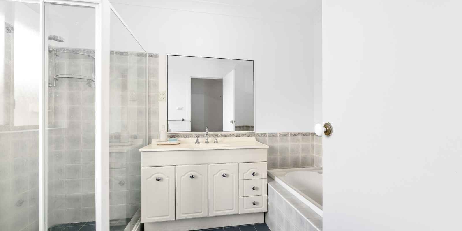 4 Mckellar Close Point Clare 4 Mckellar Close Point Clare