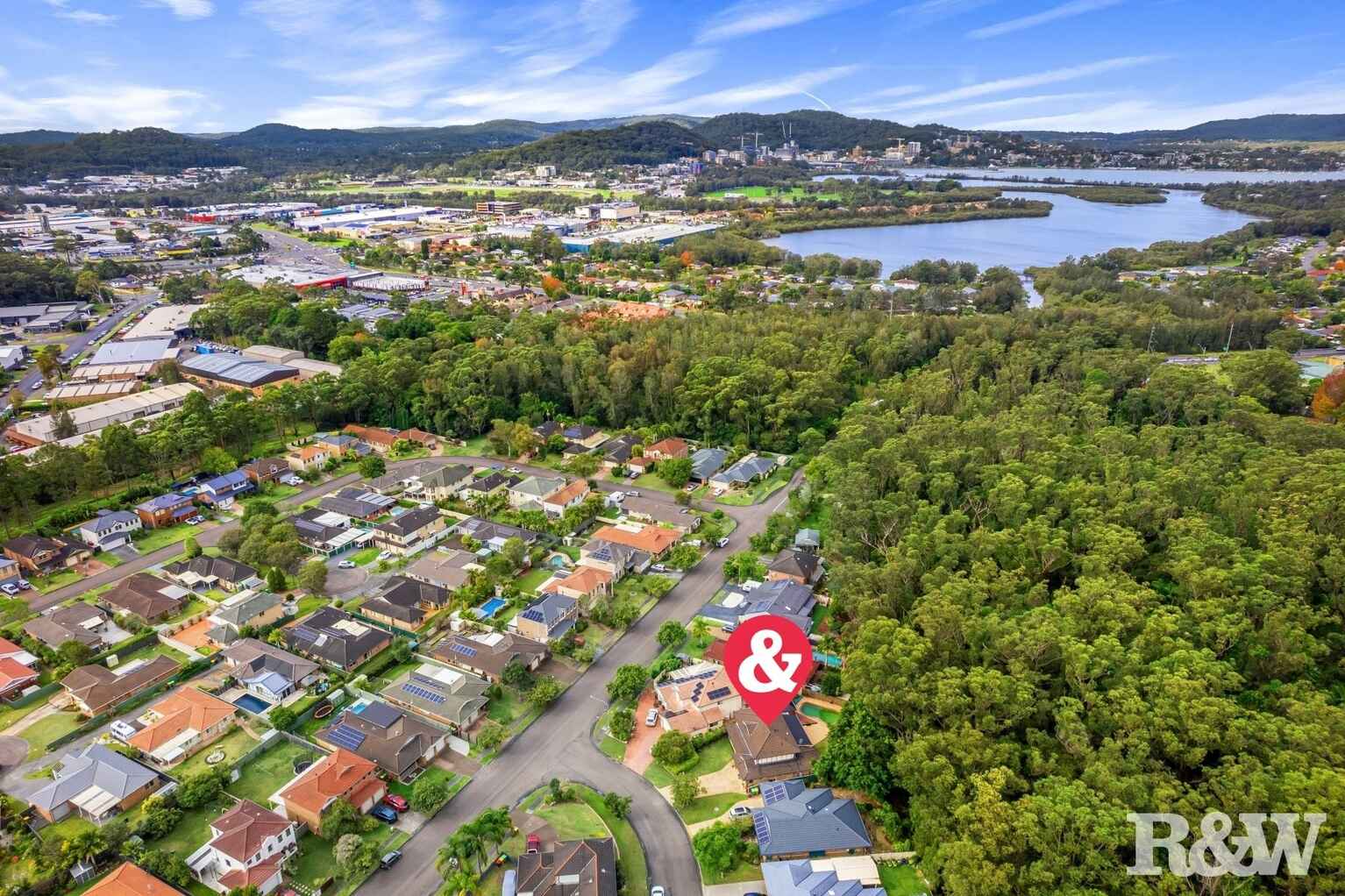 4 Mckellar Close Point Clare 4 Mckellar Close Point Clare