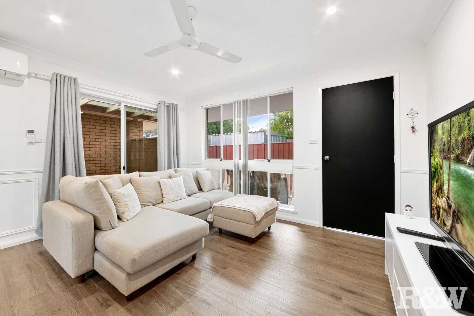 2/98 Springwood Street Ettalong Beach
