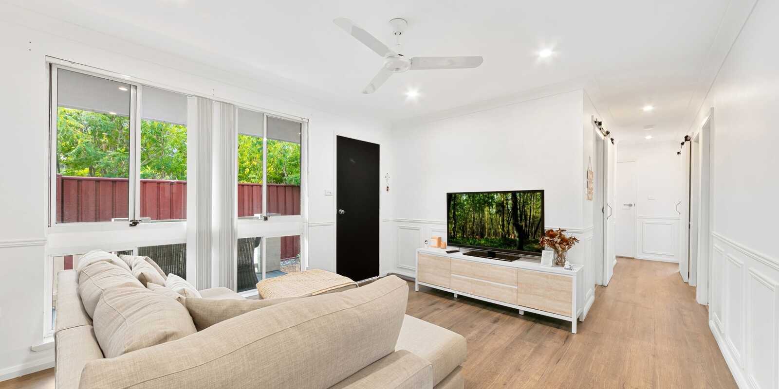 2/98 Springwood Street Ettalong Beach