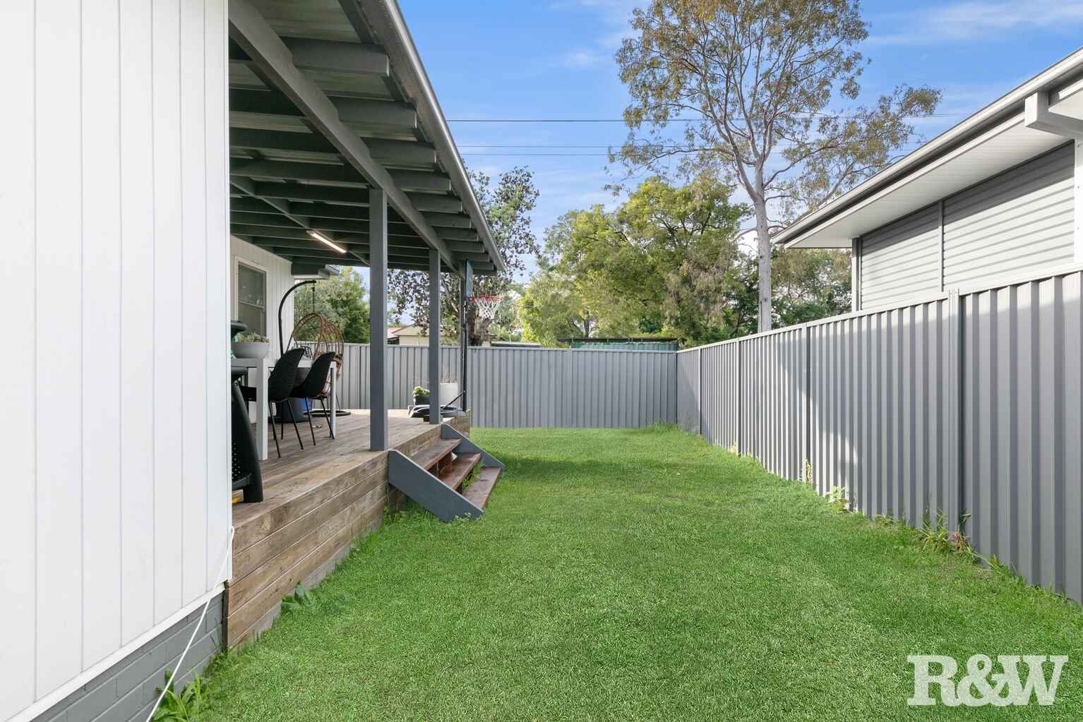 8 Walford Street Woy Woy