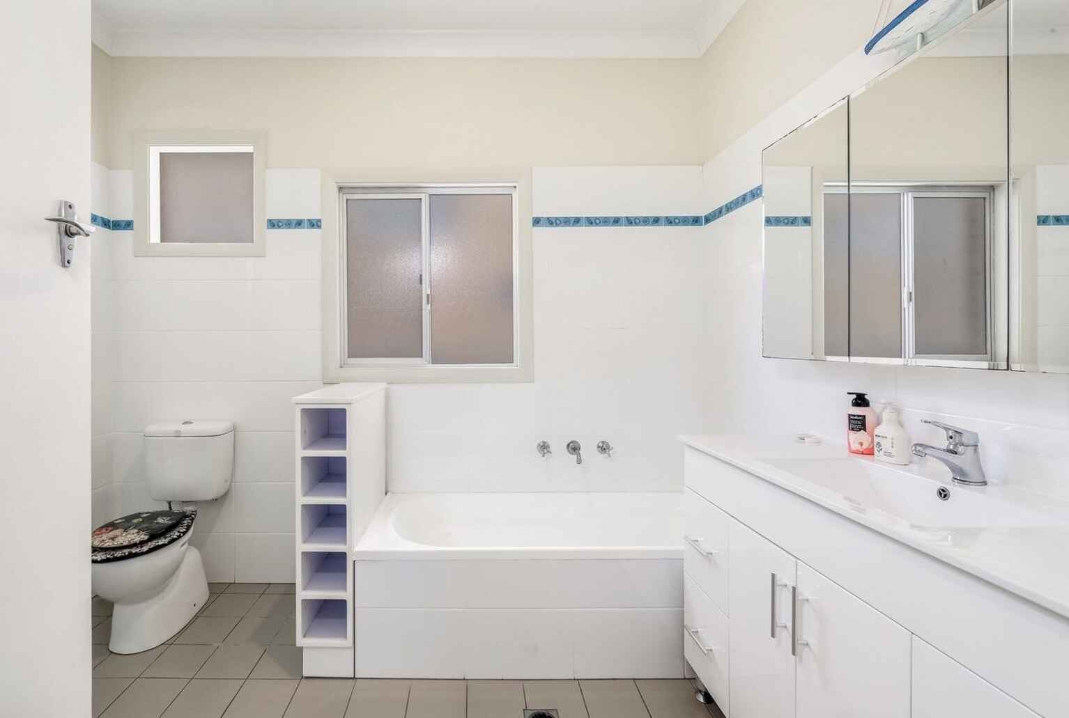 63 Victory Parade Tascott