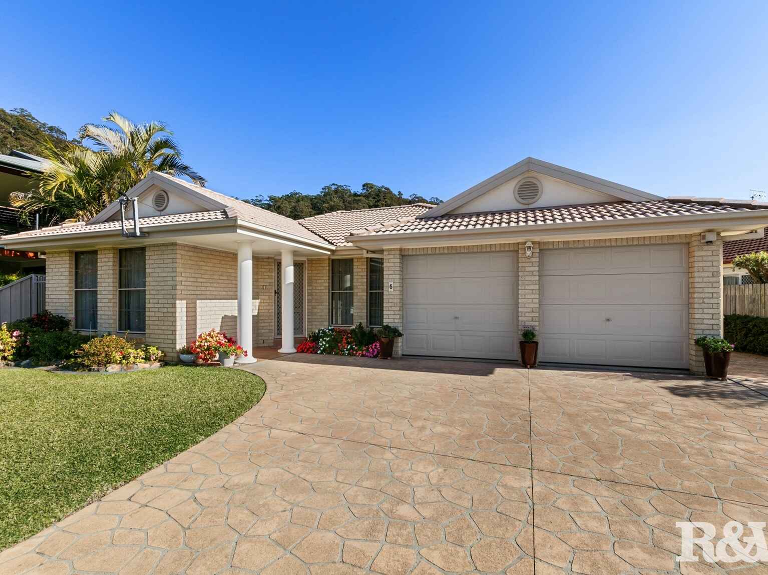 6 Lace Avenue Umina Beach