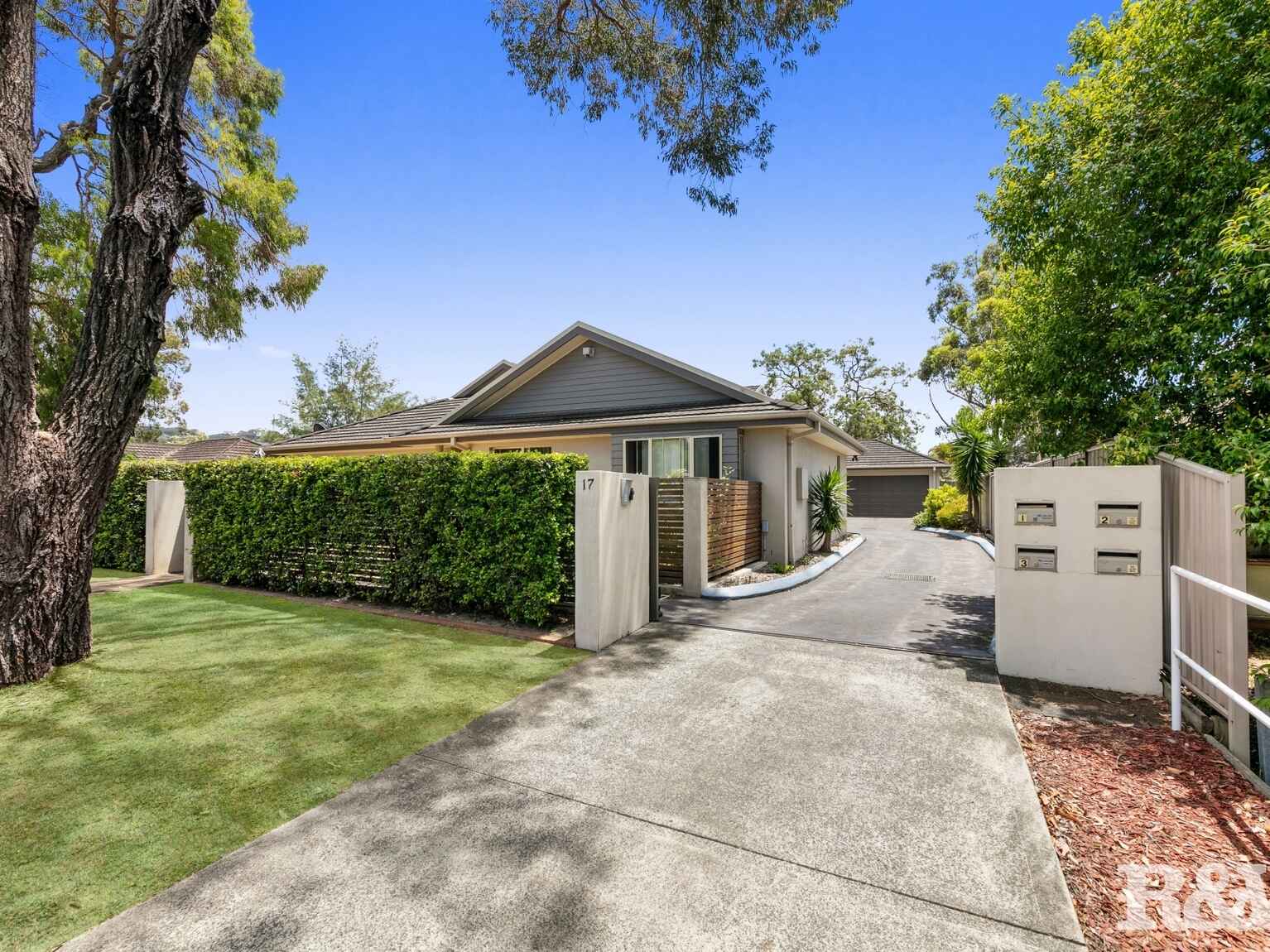 2/17 McEvoy Avenue Umina Beach