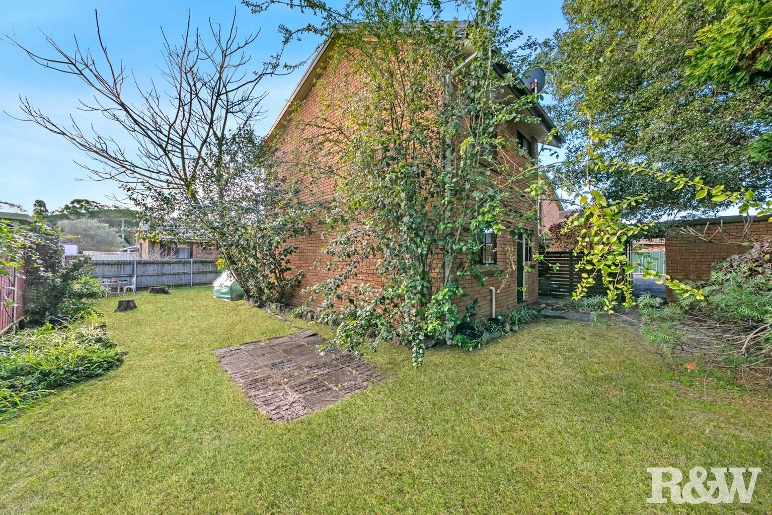 10/32-34 Pratley Street Woy Woy