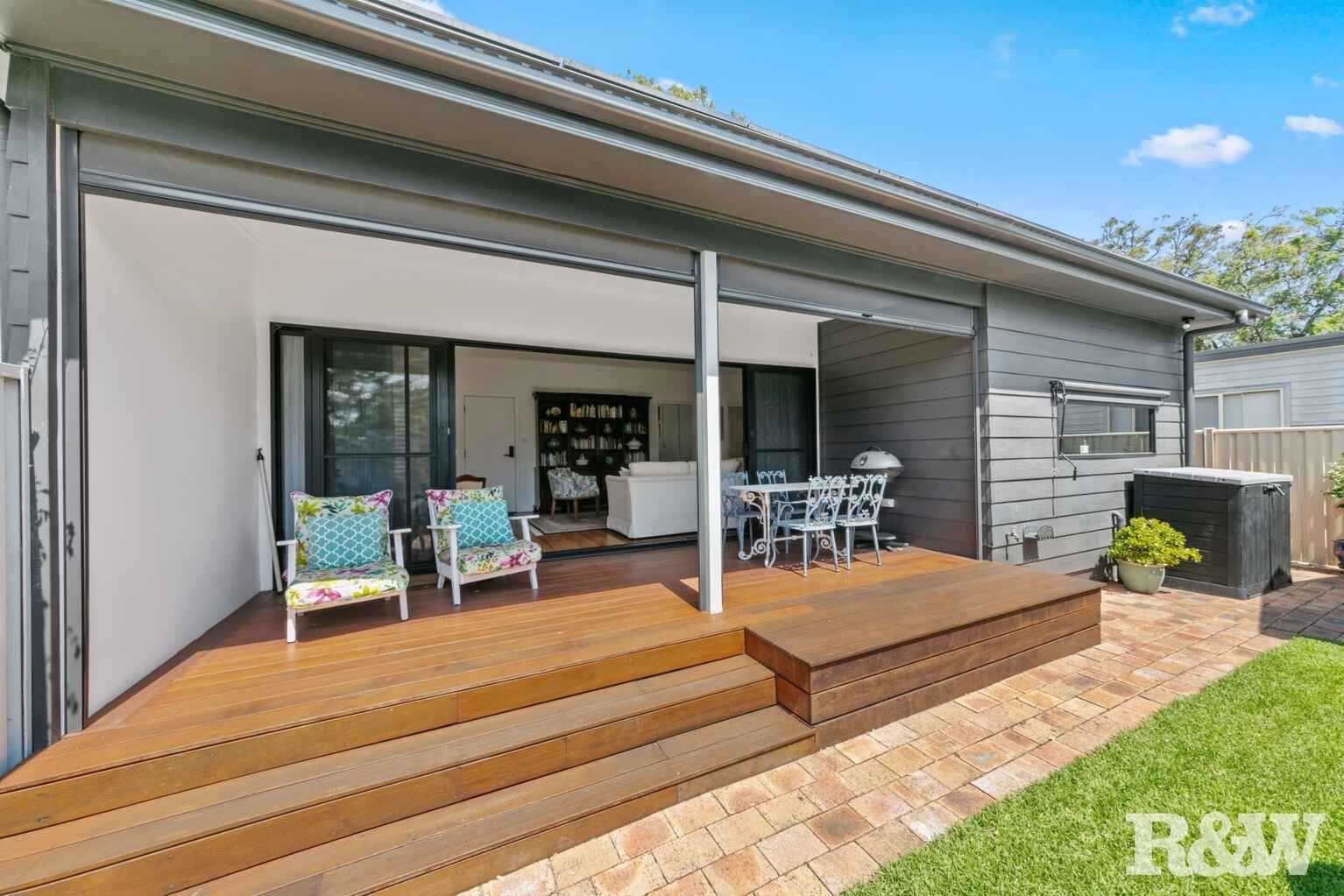 1/101 Ocean Beach Road Woy Woy